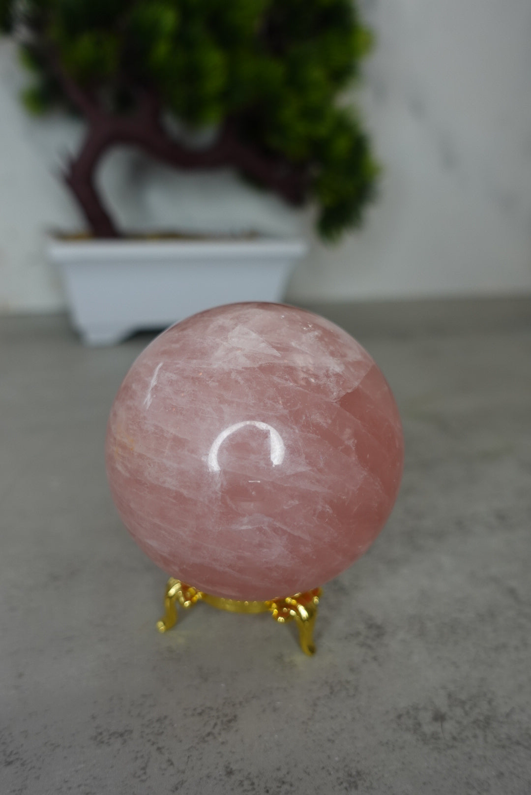 pink rose quartz sphere | pury gems